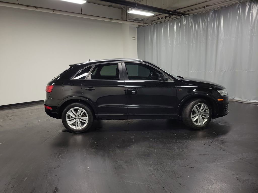 Used 2018 Audi Q3 2.0T Premium image 10