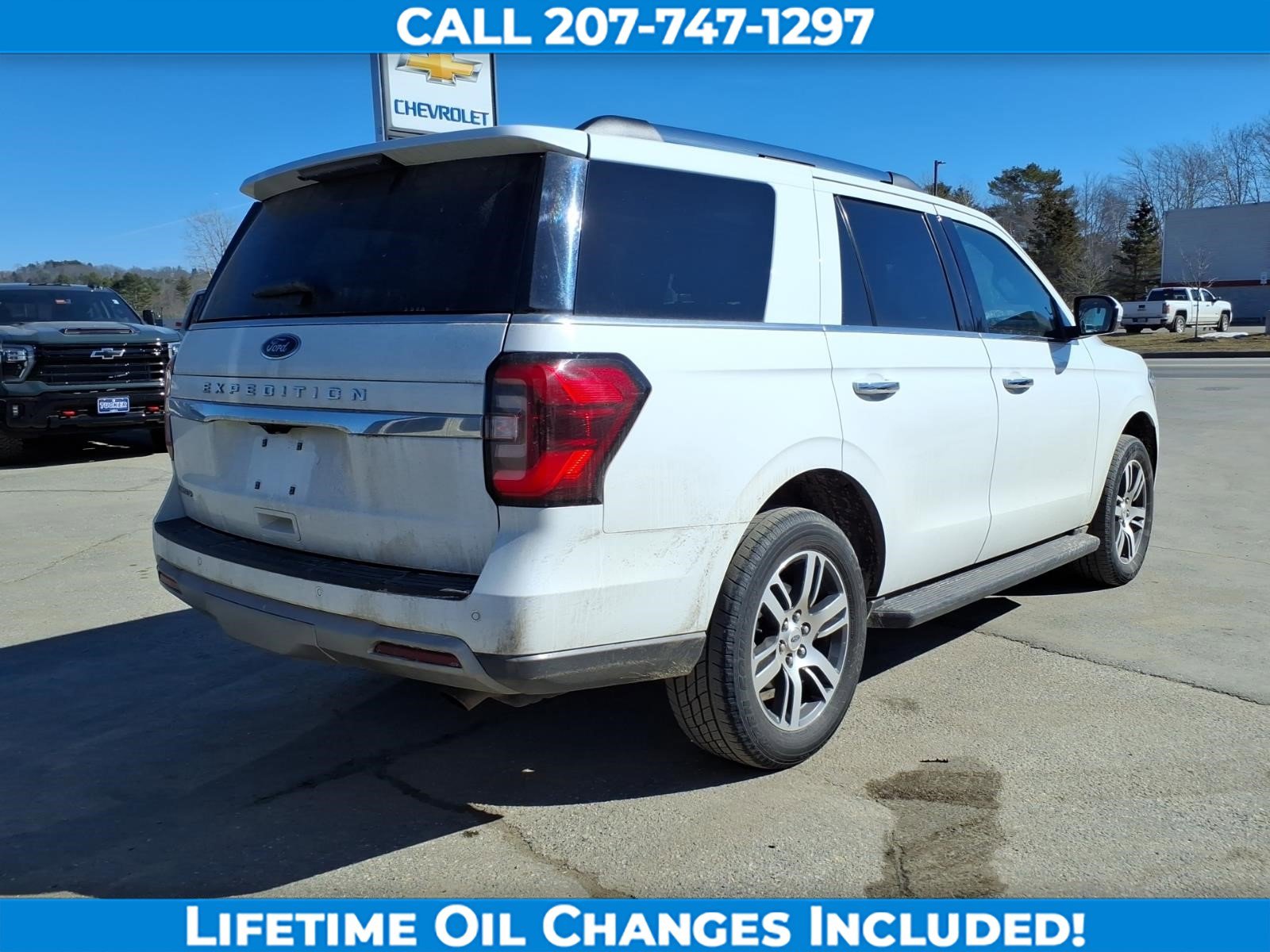 Used 2024 Ford Expedition Limited image 5