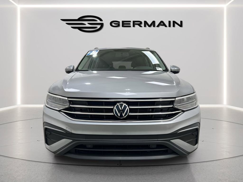 Used 2022 Volkswagen Tiguan S image 4