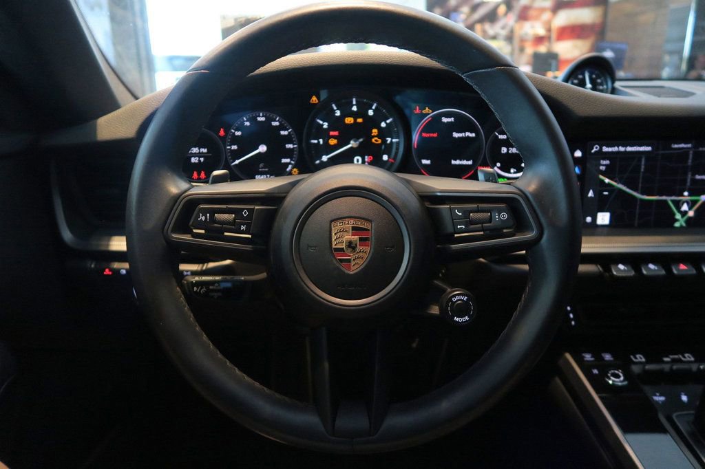 Used 2022 Porsche 911 Carrera image 14