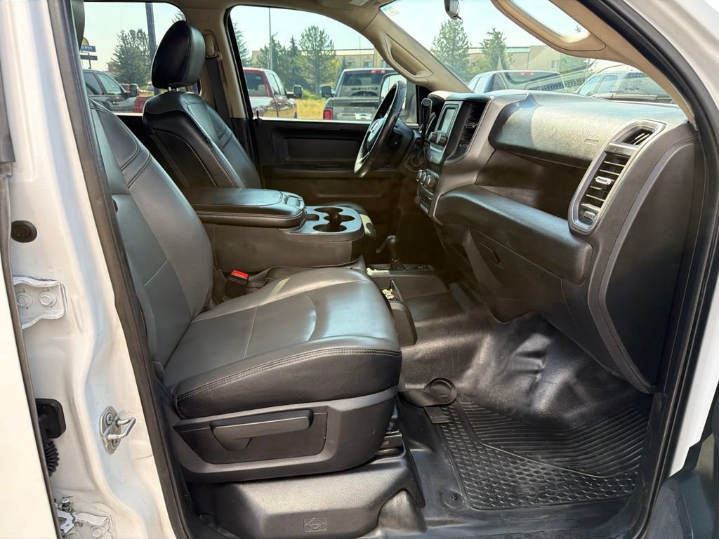 Used 2020 RAM 3500 Tradesman AWD/4WD image 34