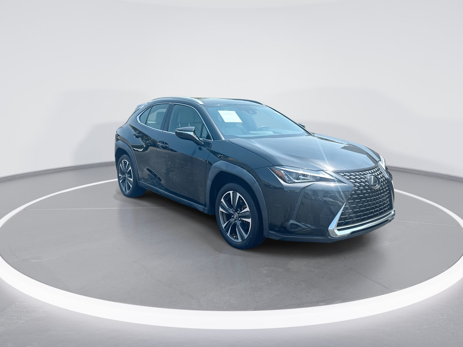 Used 2021 Lexus UX 200 w/ Premium Package FWD image 2