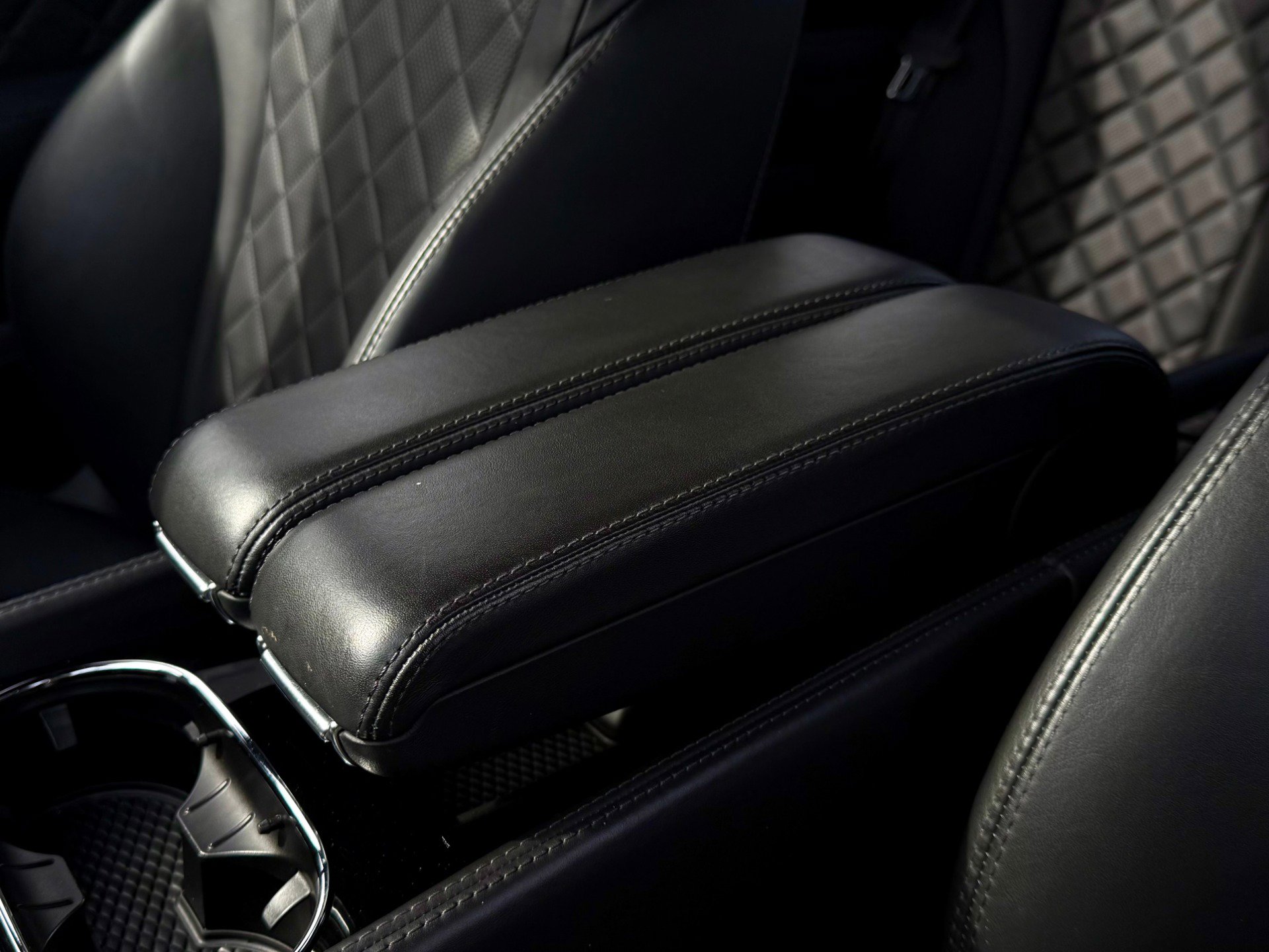 Used 2017 Bentley Continental GT image 48