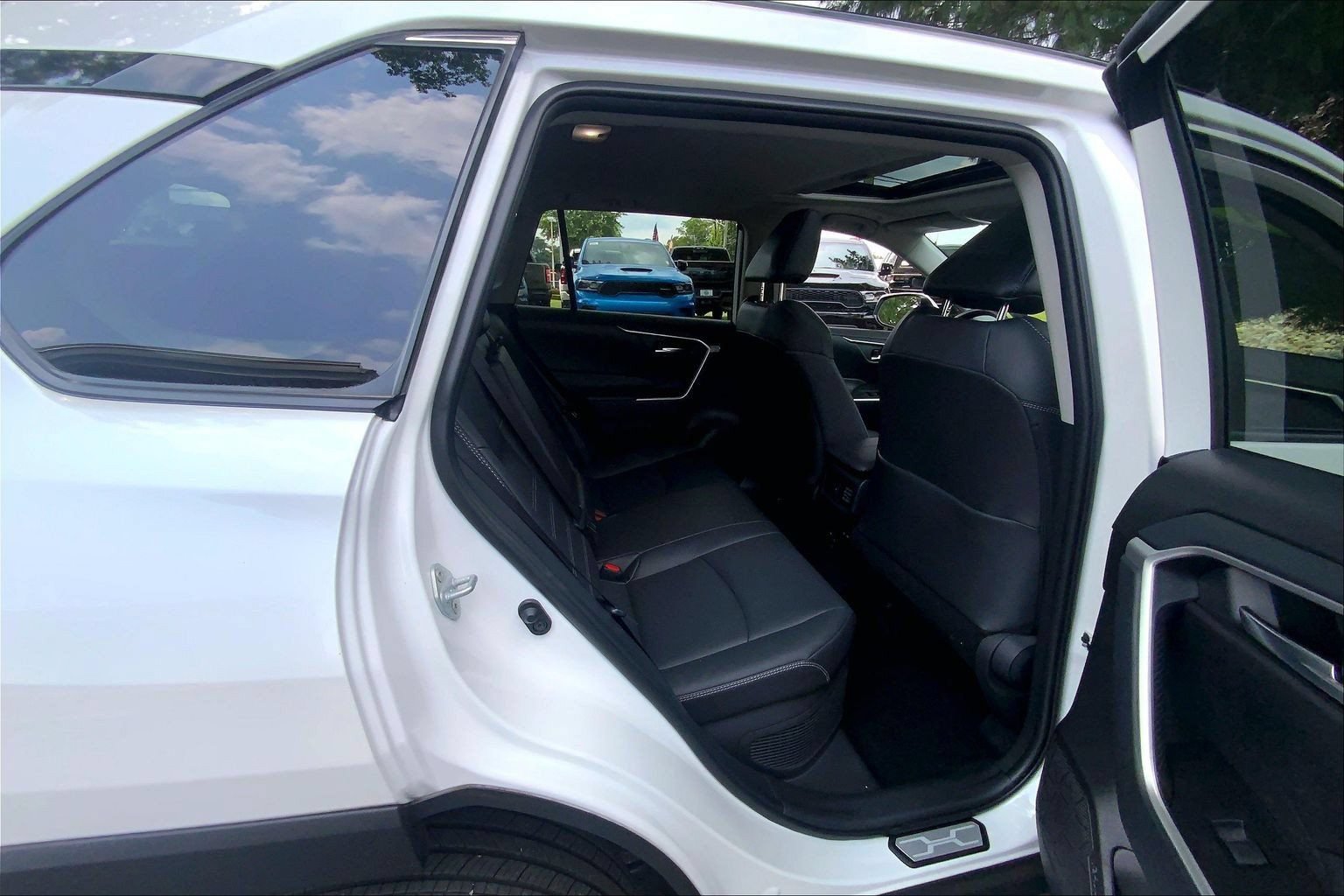 Used 2024 Toyota RAV4 XLE Premium w/ Weather Package AWD/4WD image 16
