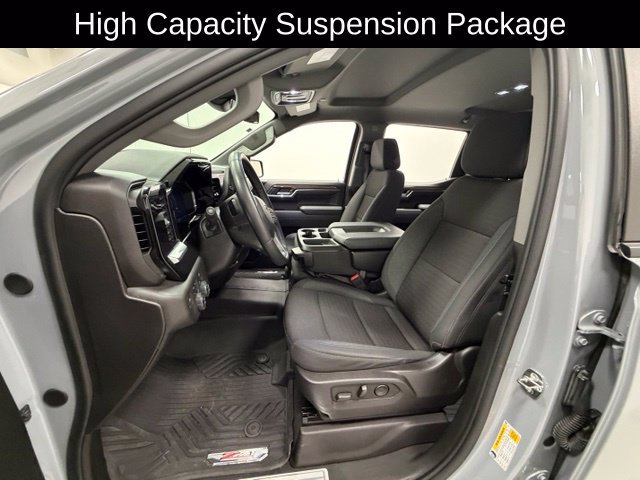 Certified 2024 Chevrolet Silverado 1500 RST AWD/4WD image 8