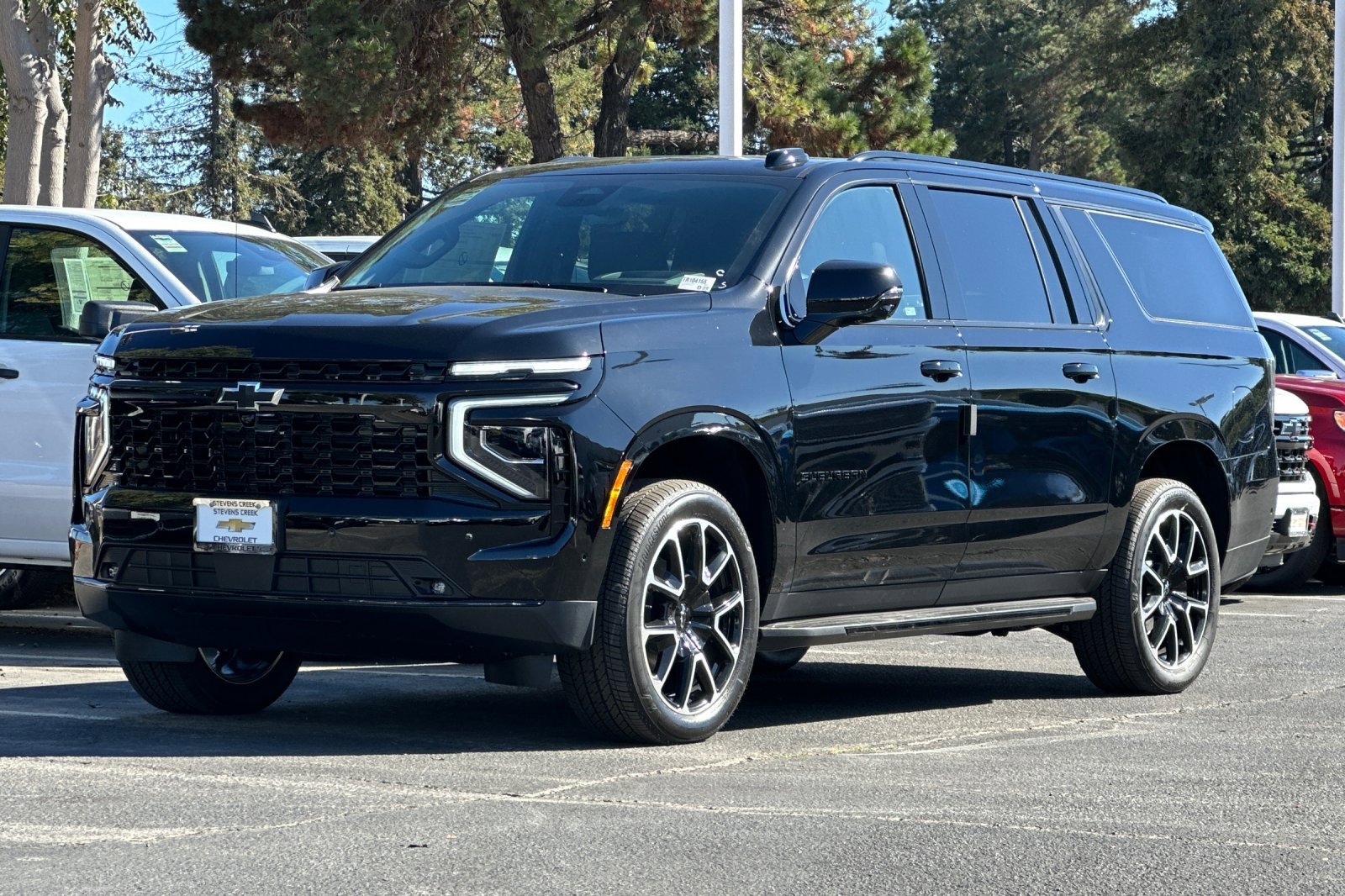 New 2026 Chevrolet Suburban RST w/ Advanced Technology Package image 8