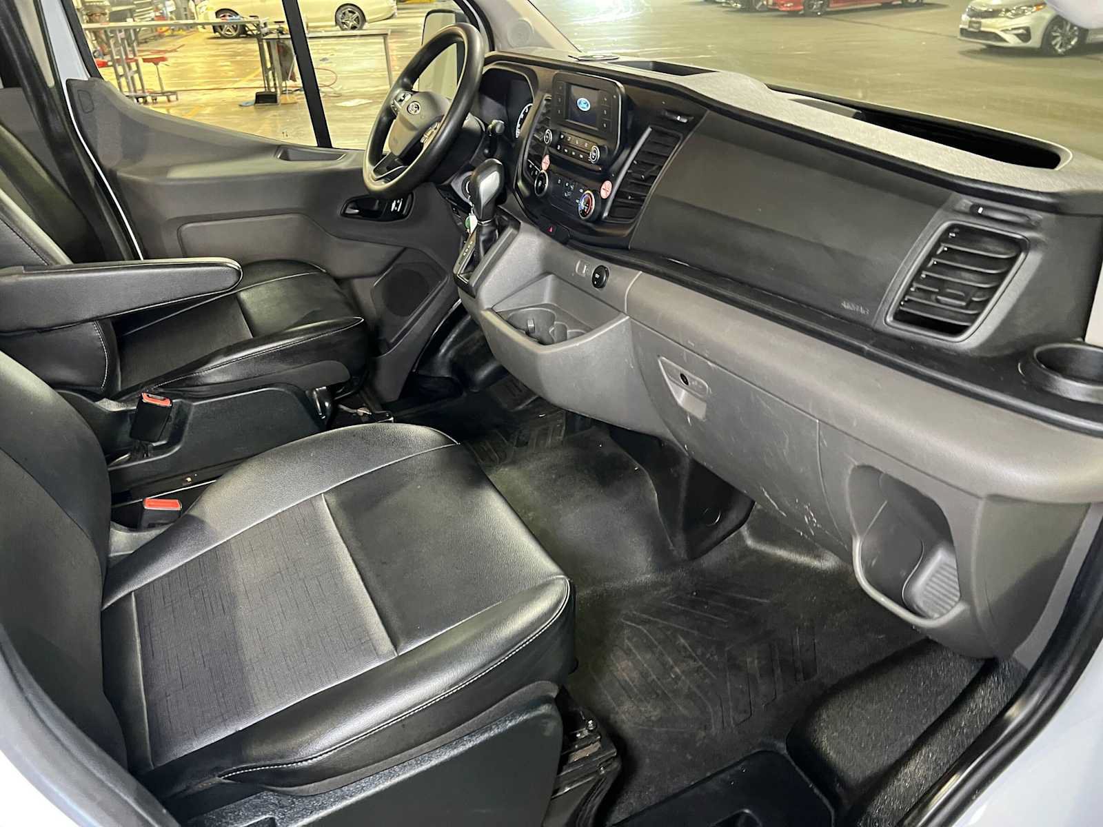 Used 2023 Ford Transit 250 Medium Roof AWD w/ Load Area Protection Package image 10