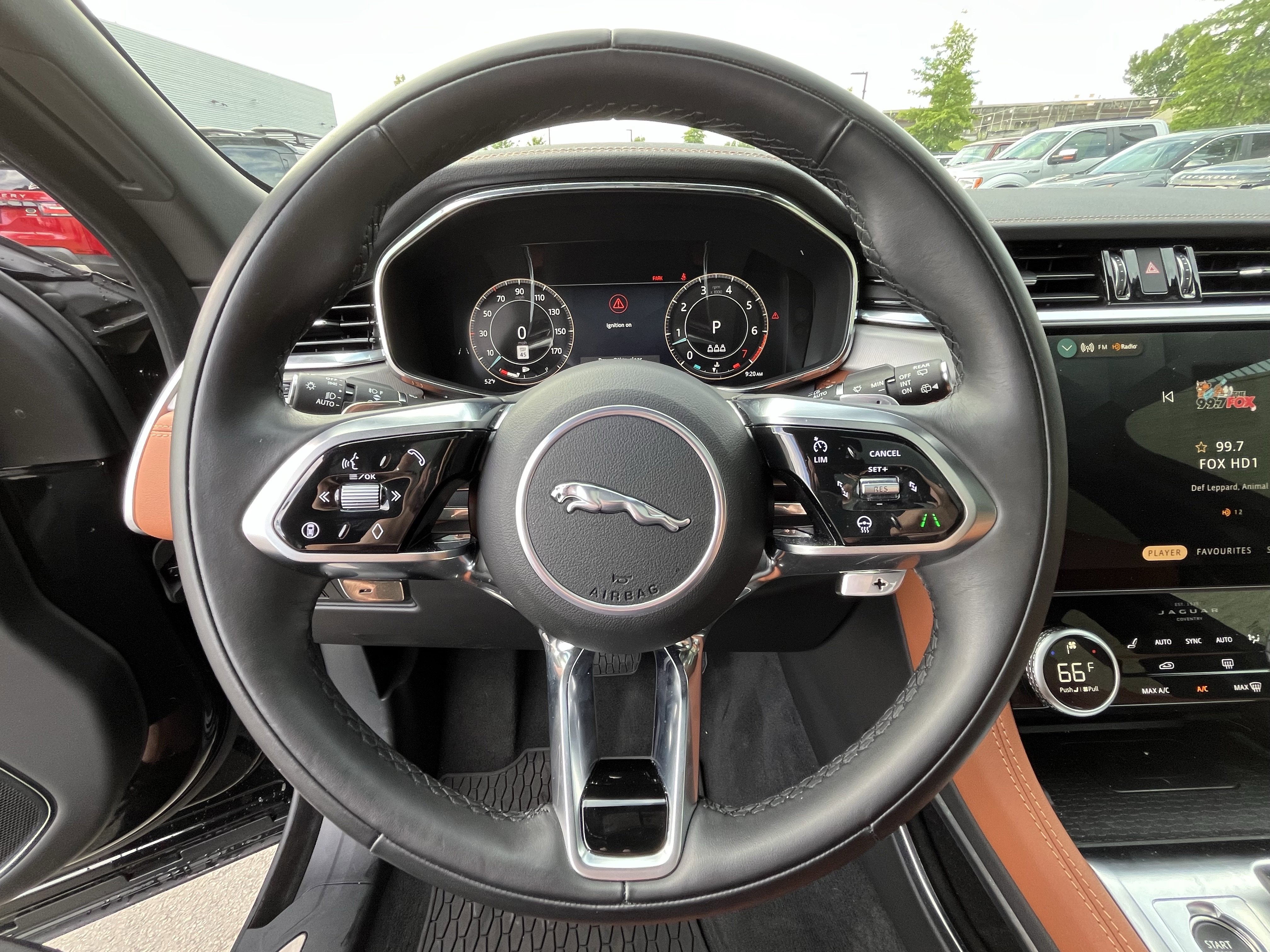 Used 2026 Jaguar F-PACE R-Dynamic S AWD/4WD image 18