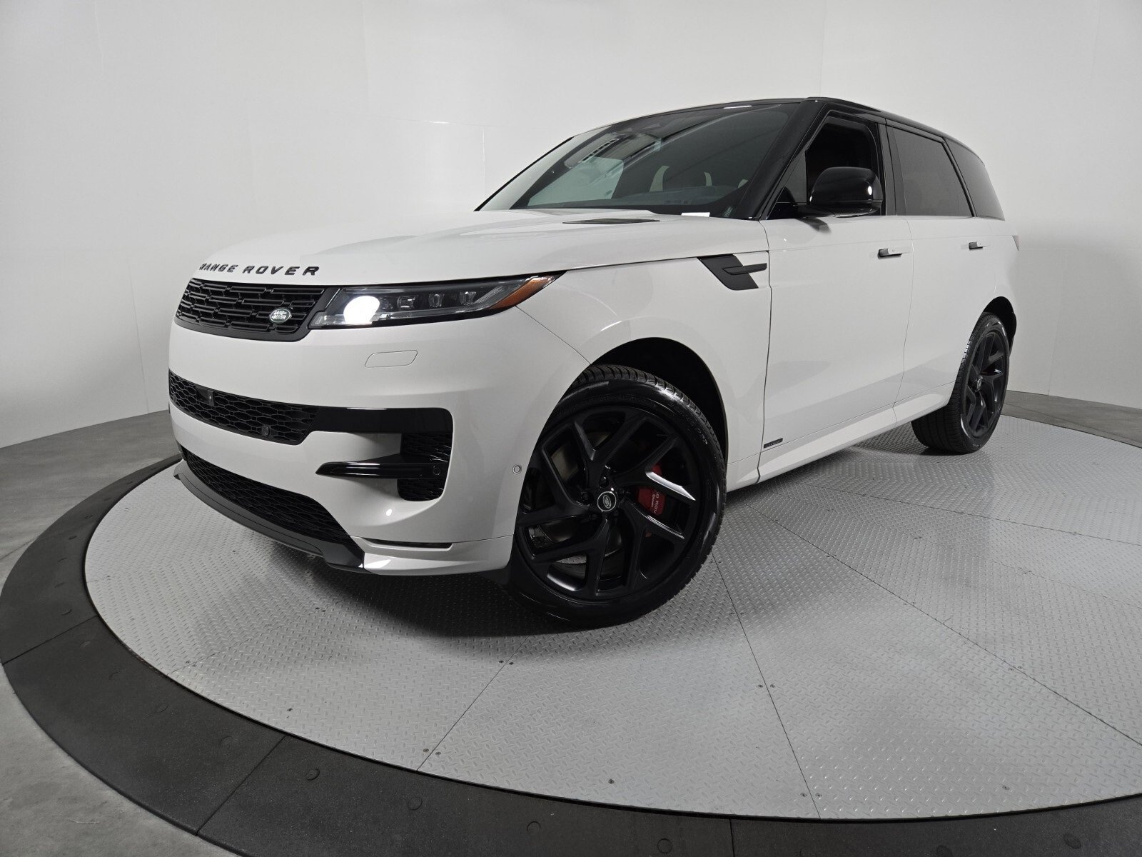 New 2025 Land Rover Range Rover Sport Autobiography image 1