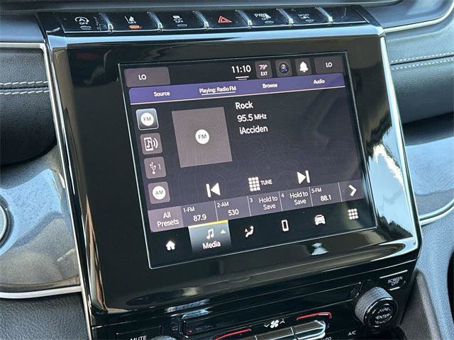 Certified 2023 Jeep Grand Cherokee L Laredo image 25