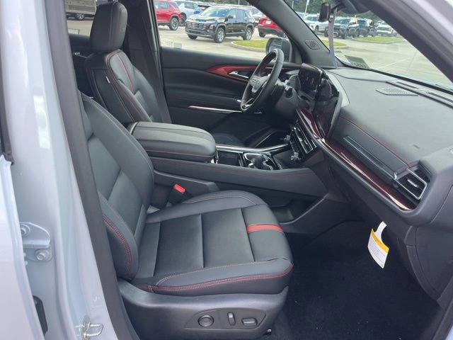 New 2026 Chevrolet Traverse RS w/ LPO, Floor Liner Package FWD image 42