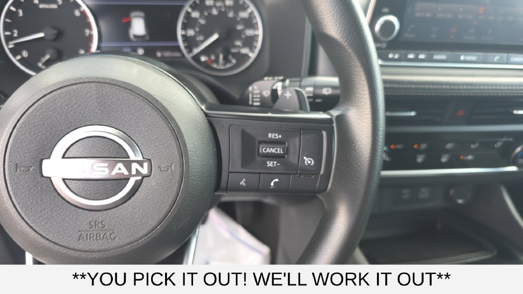 Used 2022 Nissan Rogue S AWD/4WD image 17