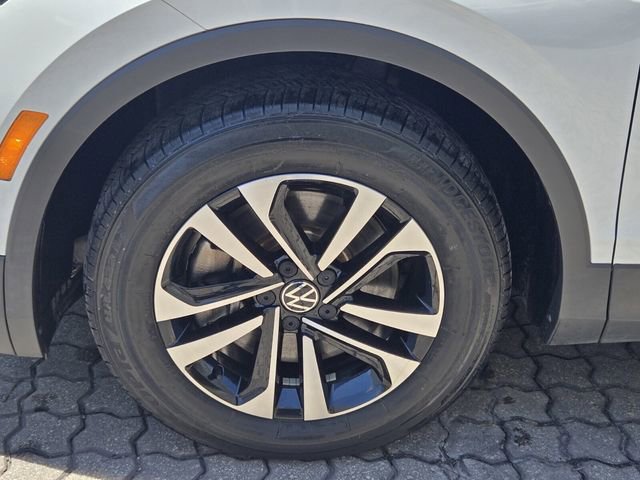 Used 2023 Volkswagen Tiguan S w/ Driver Assistance Package FWD image 10