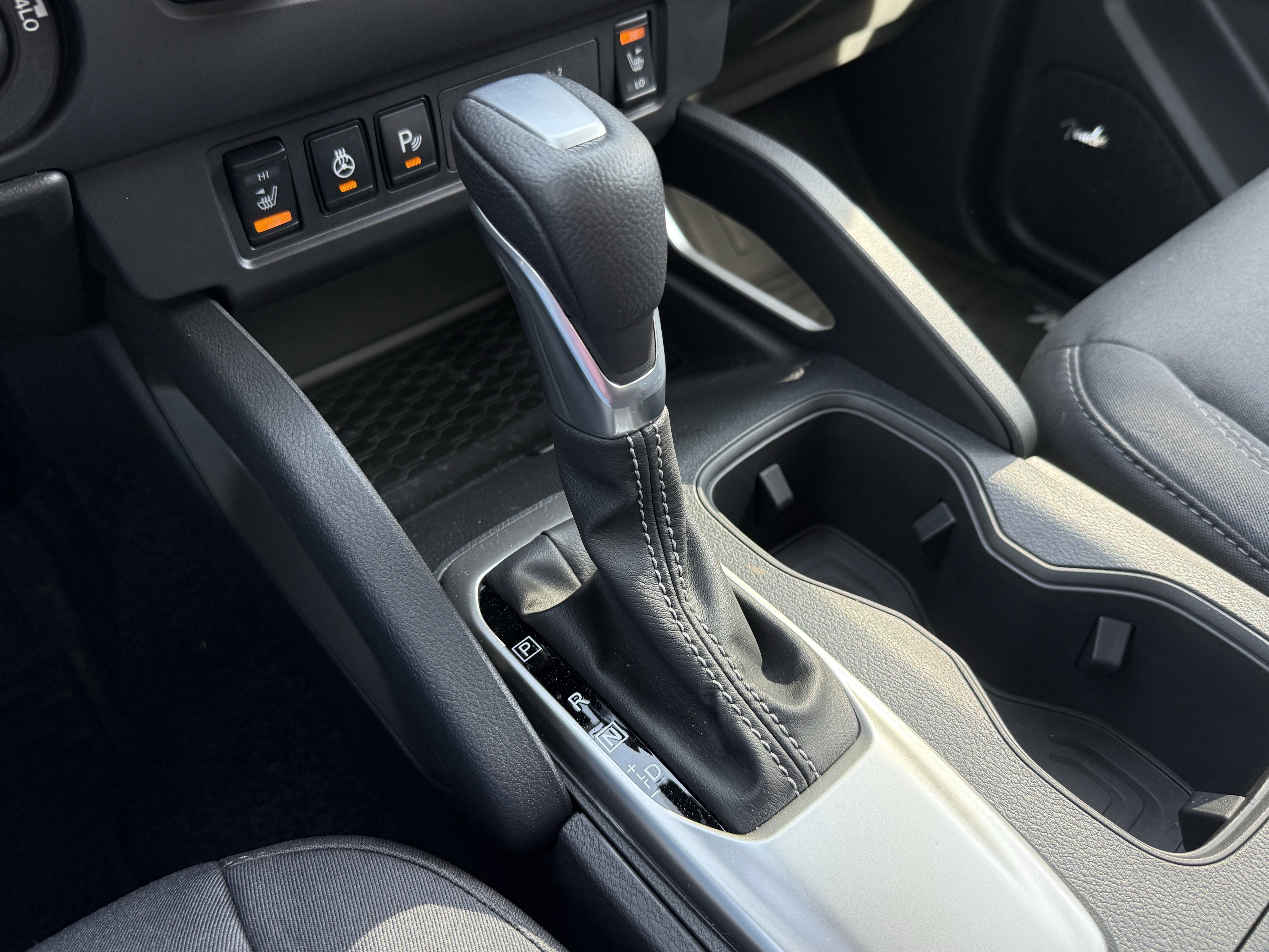 Used 2025 Nissan Frontier SV w/ SV Convenience Package image 21