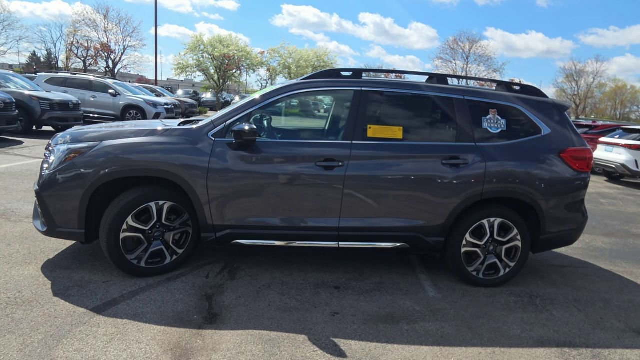 Certified 2025 Subaru Ascent Limited AWD/4WD image 5