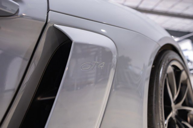 Used 2023 Porsche 718 Cayman GT4 w/ Chrono Package image 29