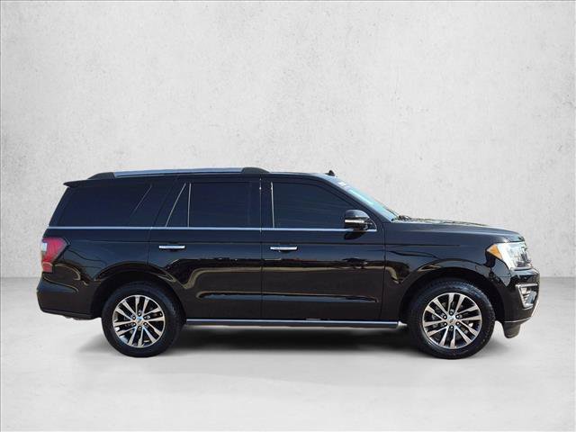 Used 2018 Ford Expedition Limited w/ Driver Assistance Package AWD/4WD image 4