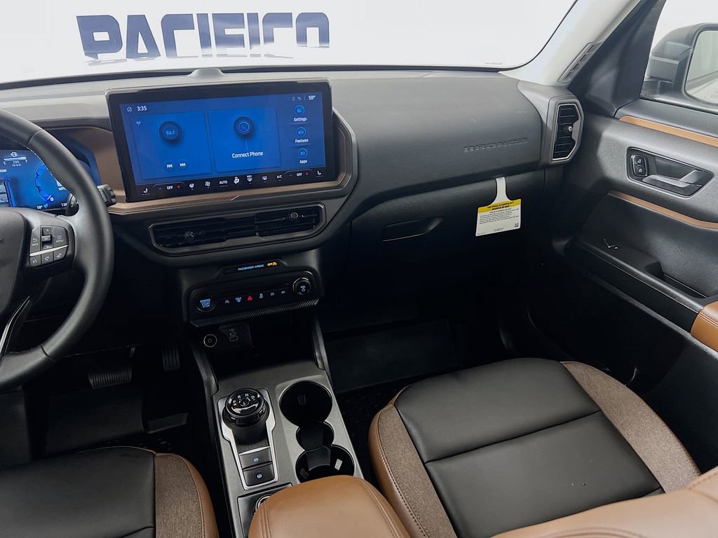 Used 2025 Ford Bronco Sport Outer Banks AWD/4WD image 28