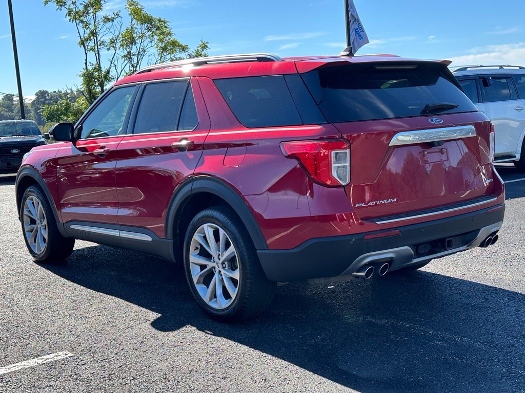 Used 2023 Ford Explorer Platinum w/ Technology Package AWD/4WD image 25