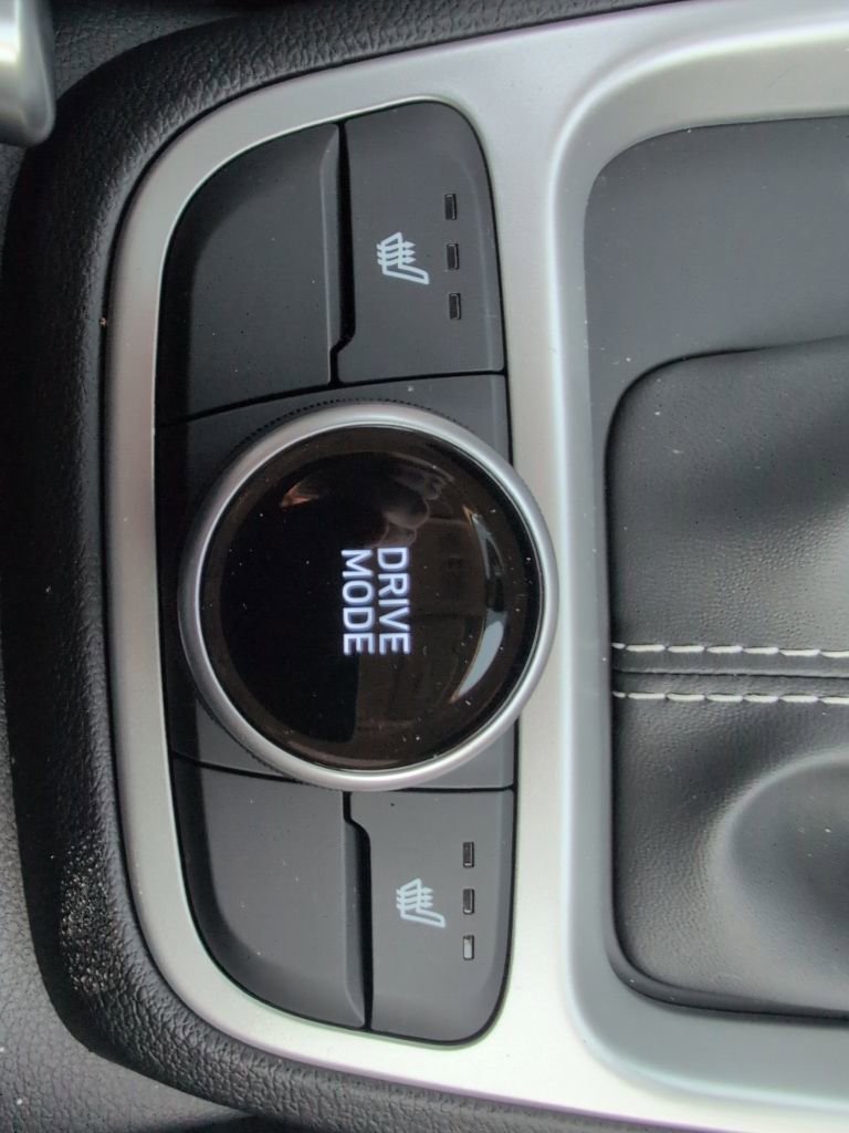 New 2026 Hyundai Venue SEL image 18