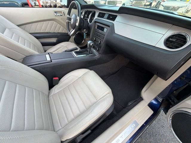 Used 2011 Ford Mustang GT Premium RWD image 17