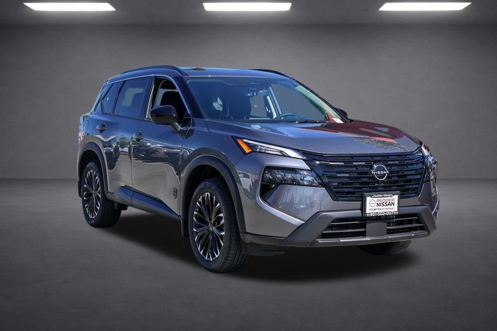 New 2026 Nissan Rogue Dark Armor FWD image 2