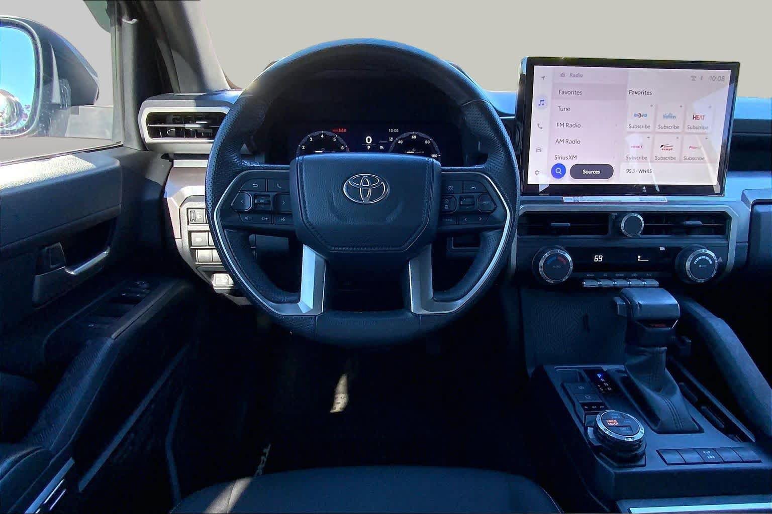 Used 2024 Toyota Tacoma TRD Off-Road AWD/4WD image 6