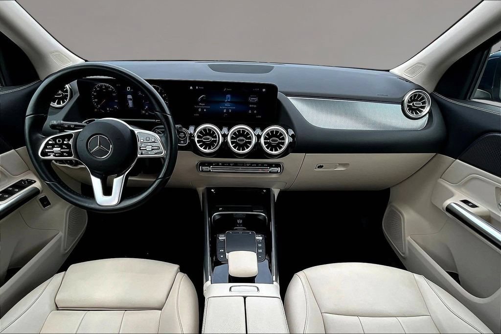 Used 2022 Mercedes-Benz GLA 250 4MATIC image 7