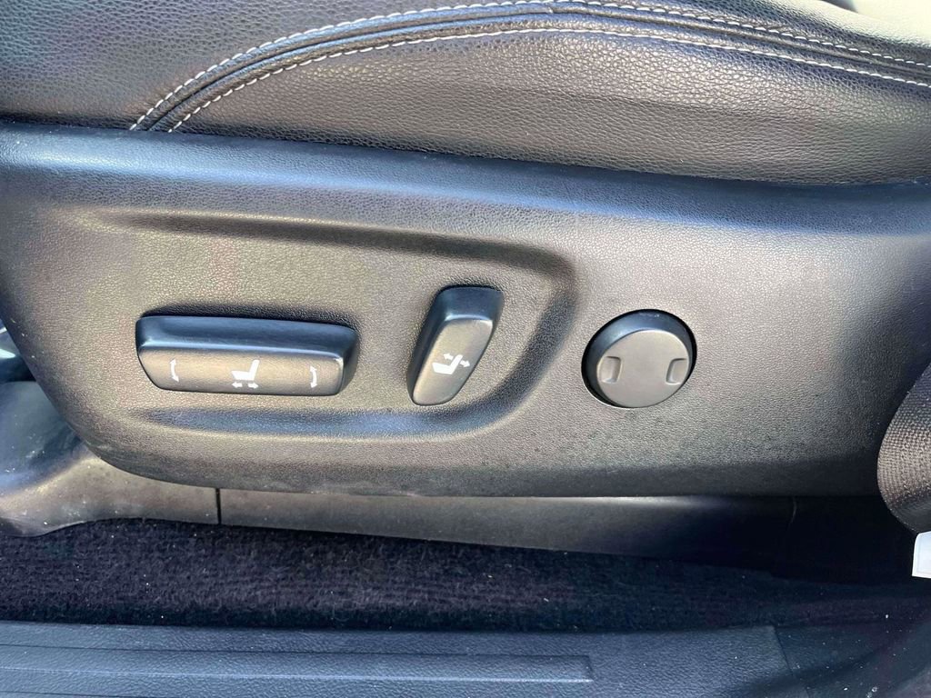 Used 2014 Toyota 4Runner SR5 Premium image 17