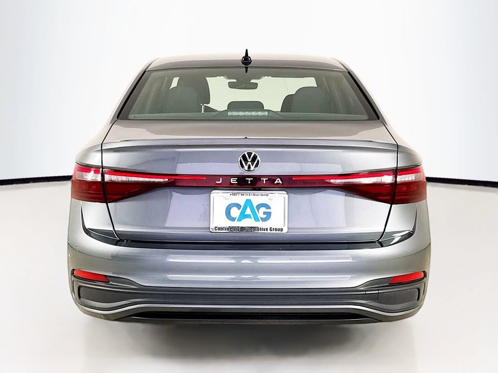 Used 2025 Volkswagen Jetta Sport FWD image 6
