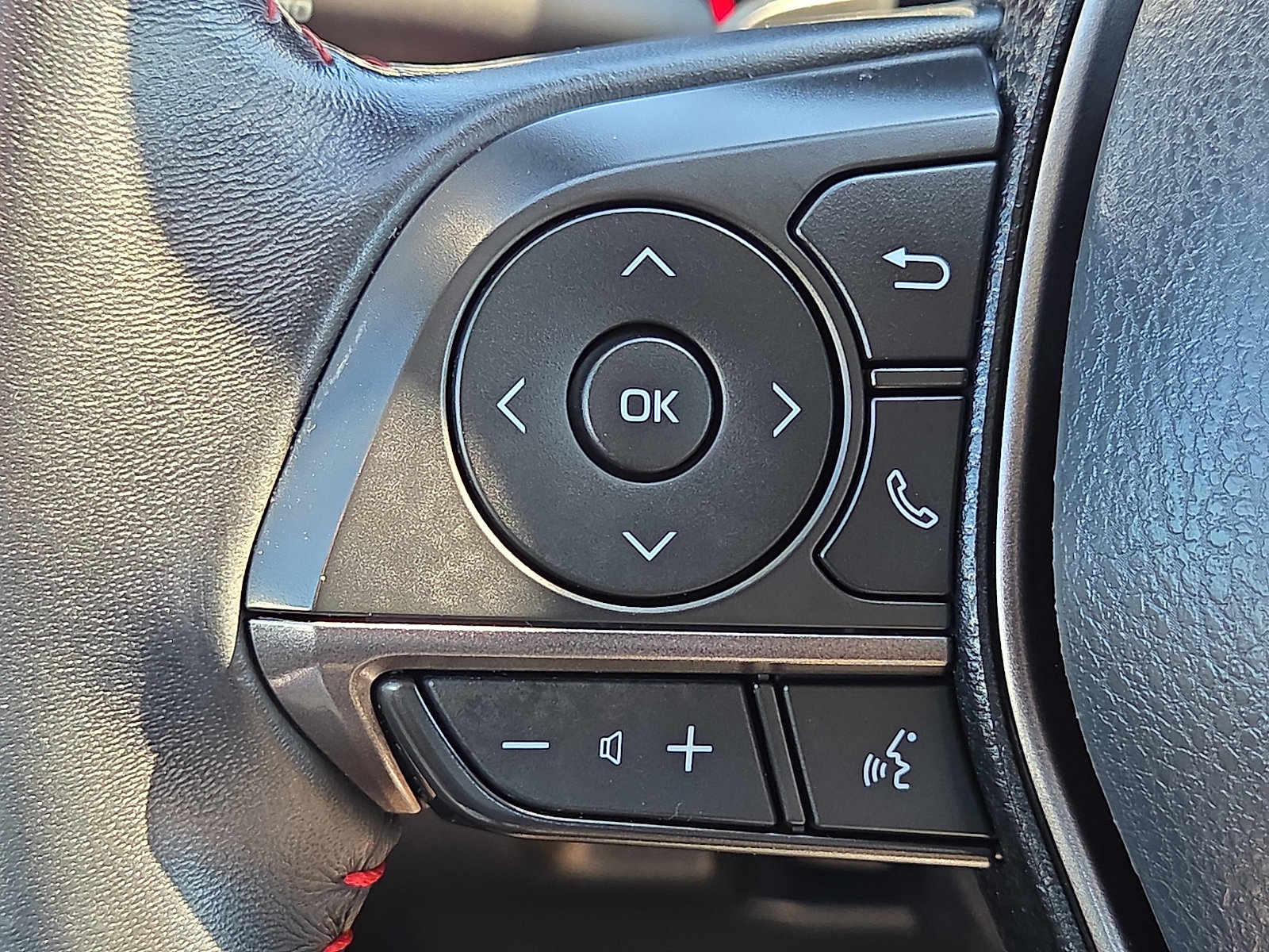Used 2021 Toyota Camry TRD FWD image 21