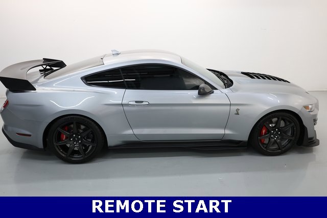 Used 2022 Ford Mustang Shelby GT500 w/ Carbon Fiber Track Pack image 27