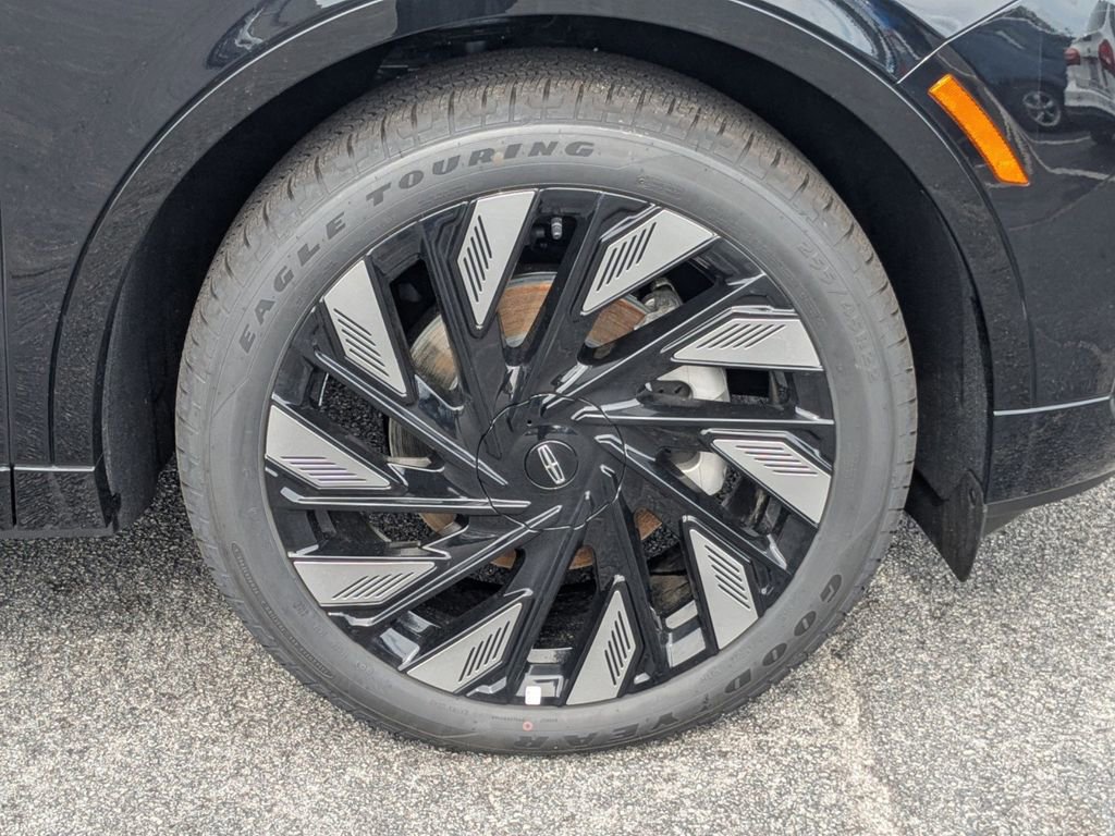 New 2026 Lincoln Nautilus Black Label w/ Jet Appearance Package image 11