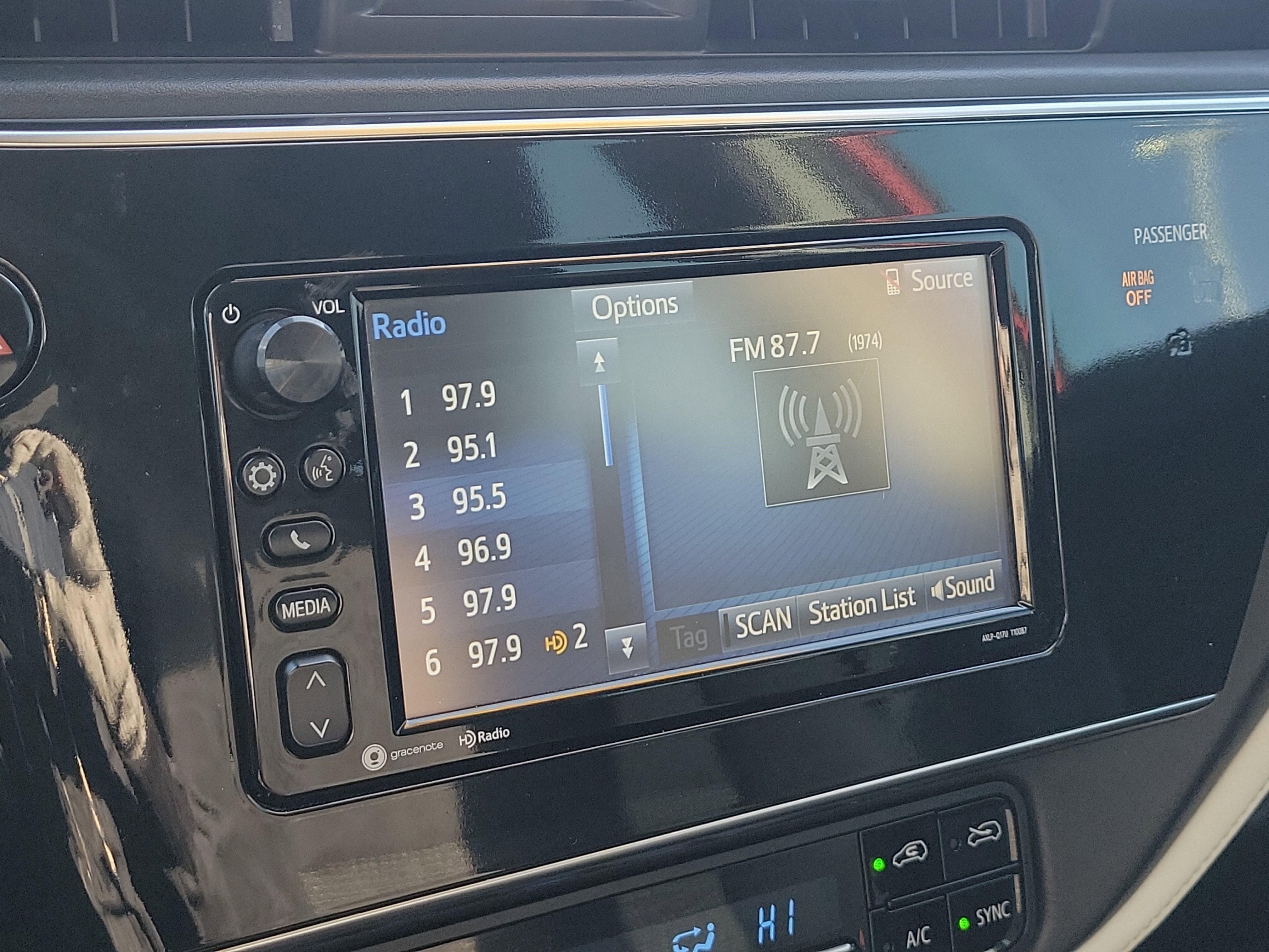 Used 2017 Toyota Corolla iM w/ All-Weather Mat Package image 24