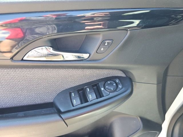 Used 2024 Chevrolet TrailBlazer LS FWD image 12