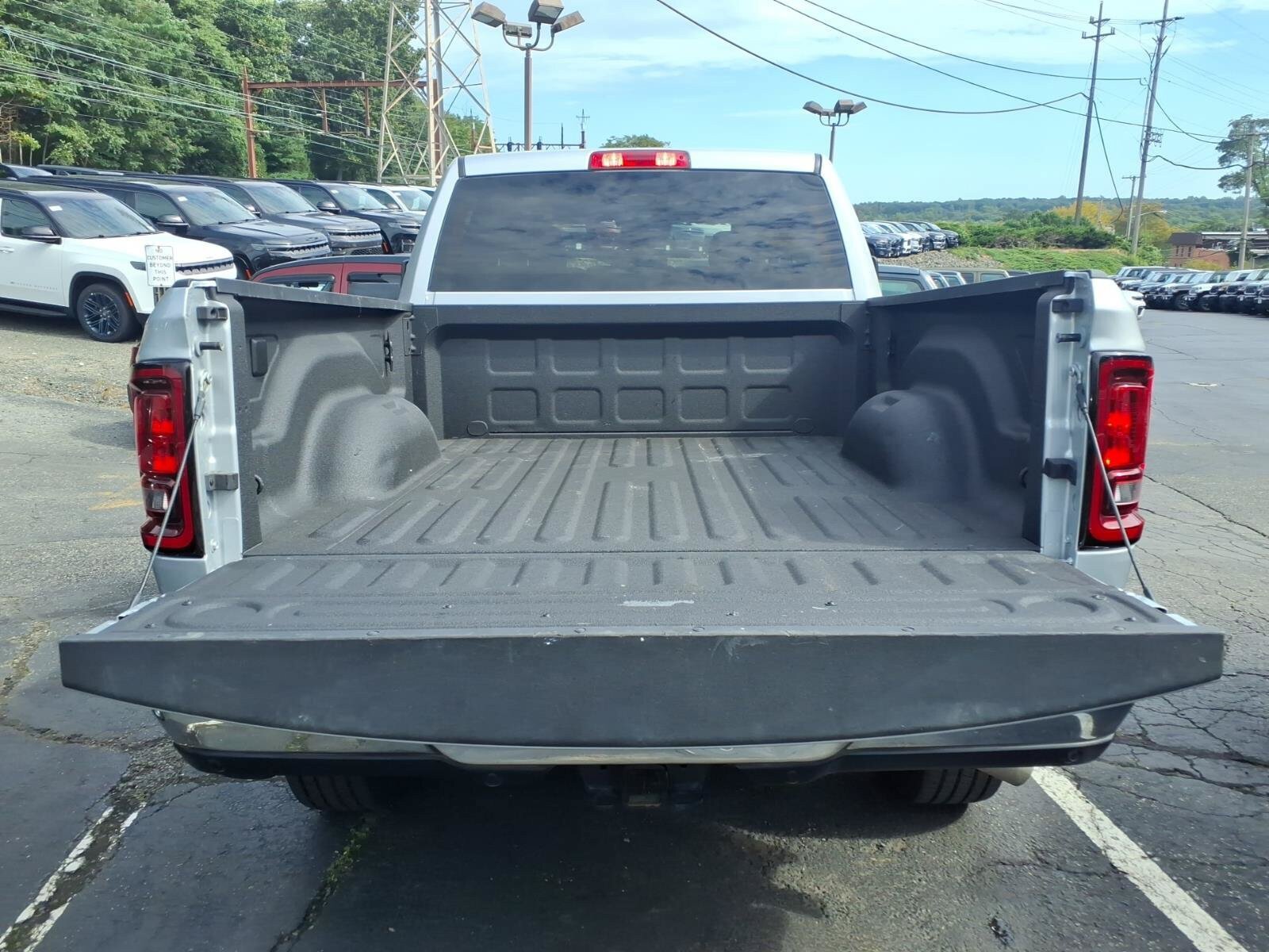 Certified 2026 RAM 2500 Big Horn AWD/4WD image 9