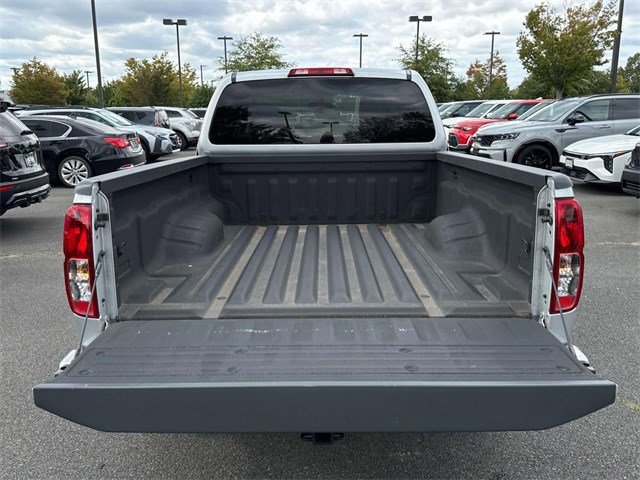 Used 2020 Nissan Frontier S image 12