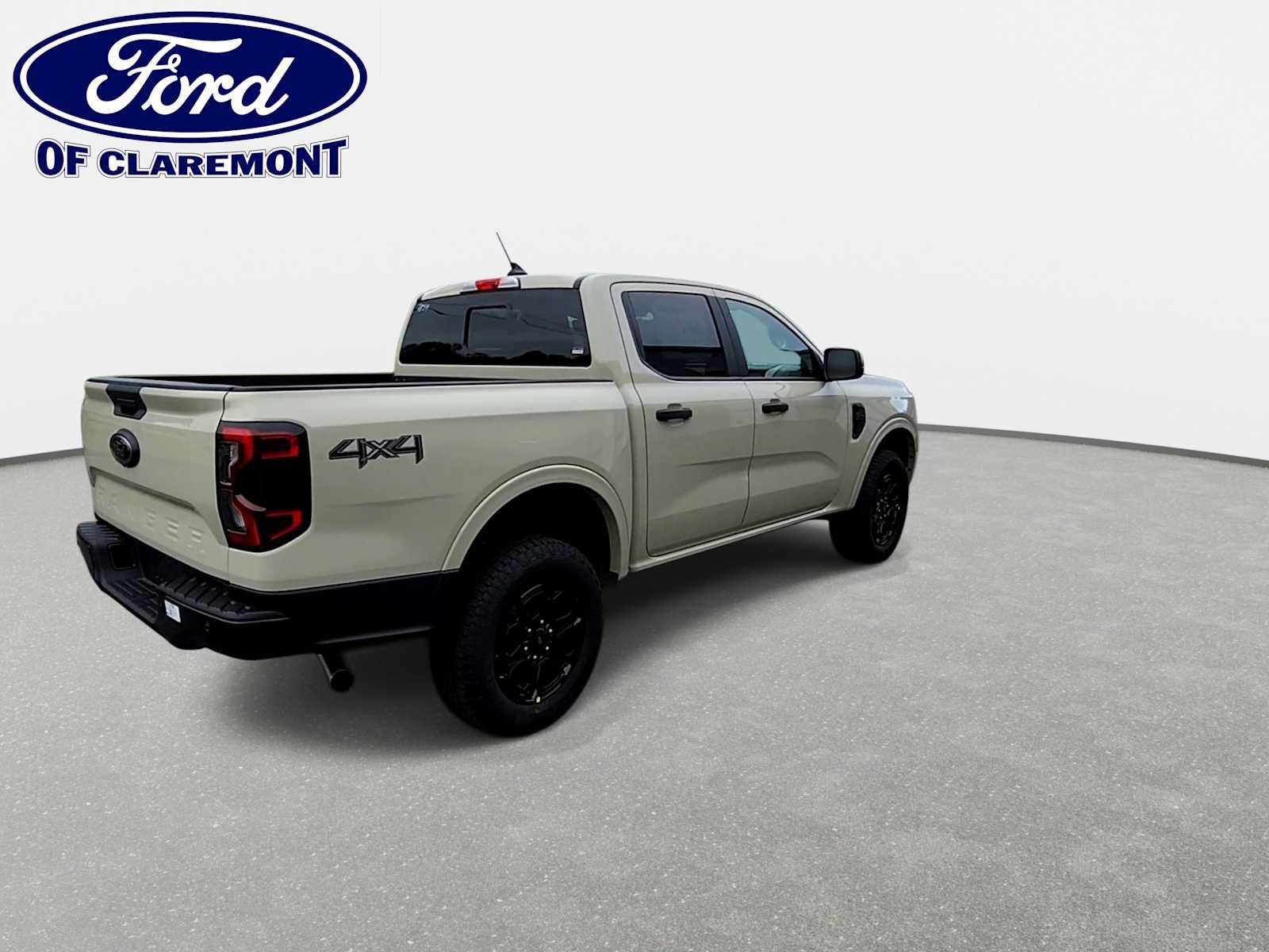 New 2026 Ford Ranger XLT w/ Equipment Group 301A High AWD/4WD image 8