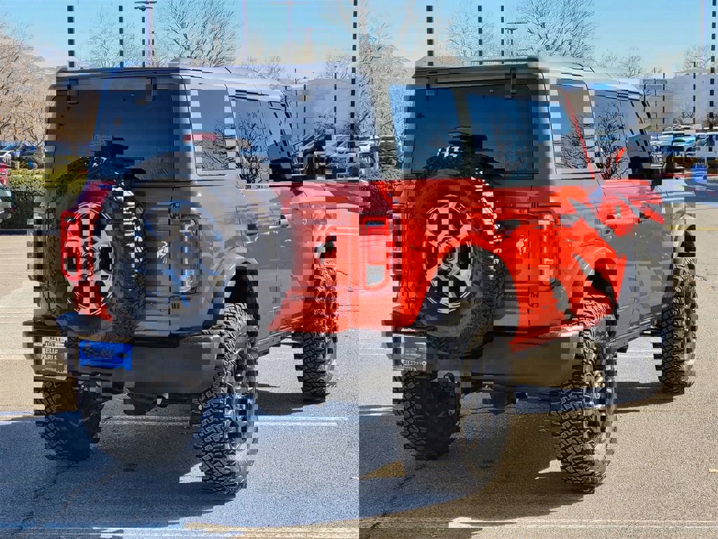 Used 2024 Ford Bronco Big Bend image 3