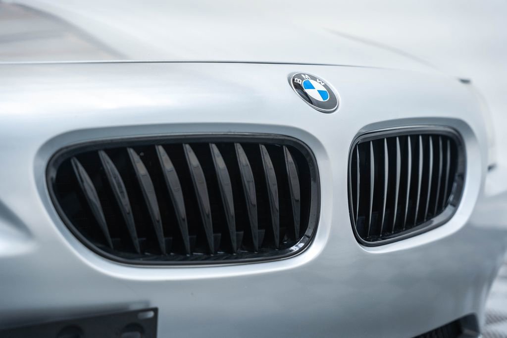 Used 2005 BMW Z4 2.5i RWD image 11