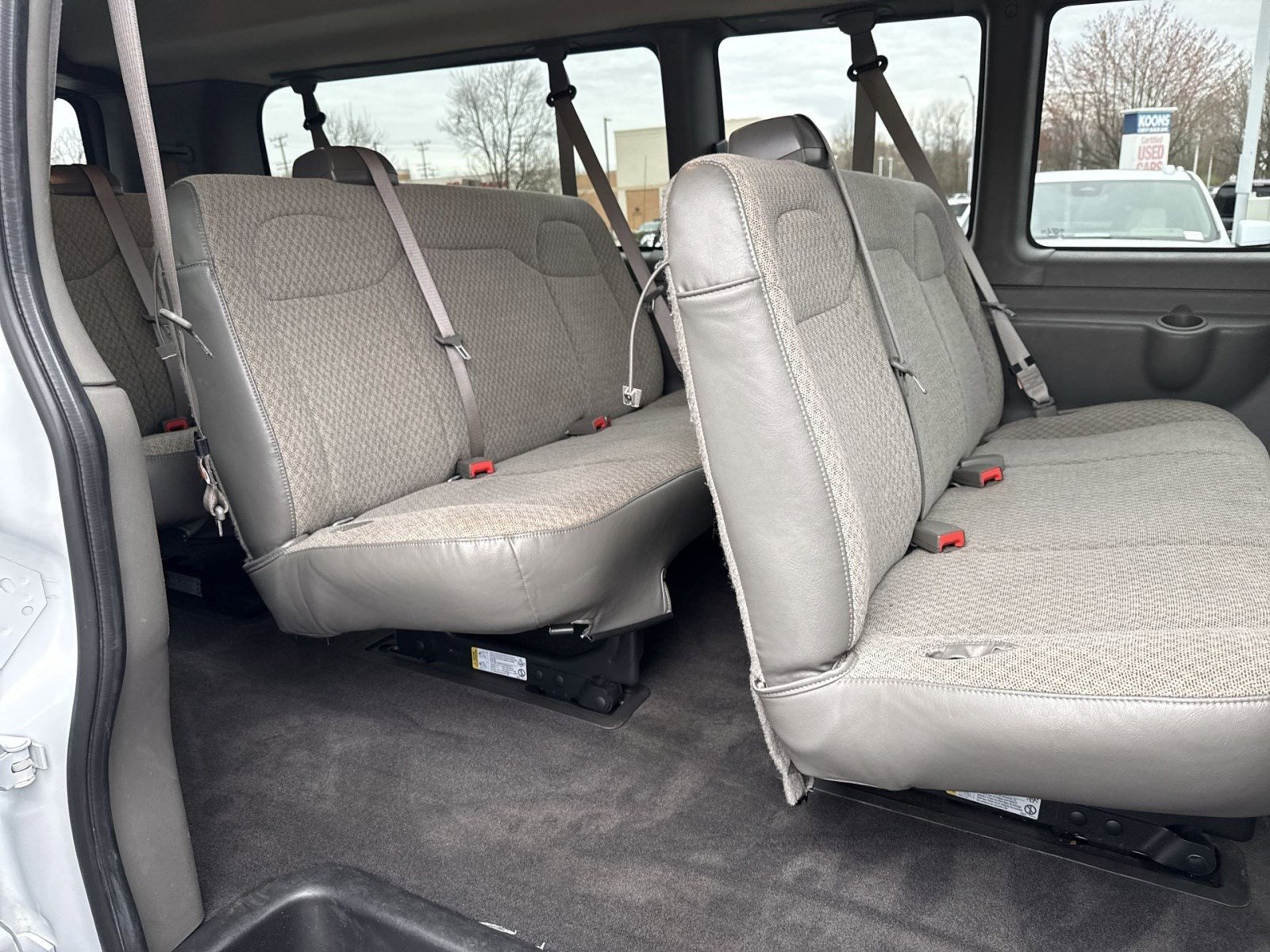 Used 2024 Chevrolet Express 3500 LT w/ LT Preferred Equipment Group image 20