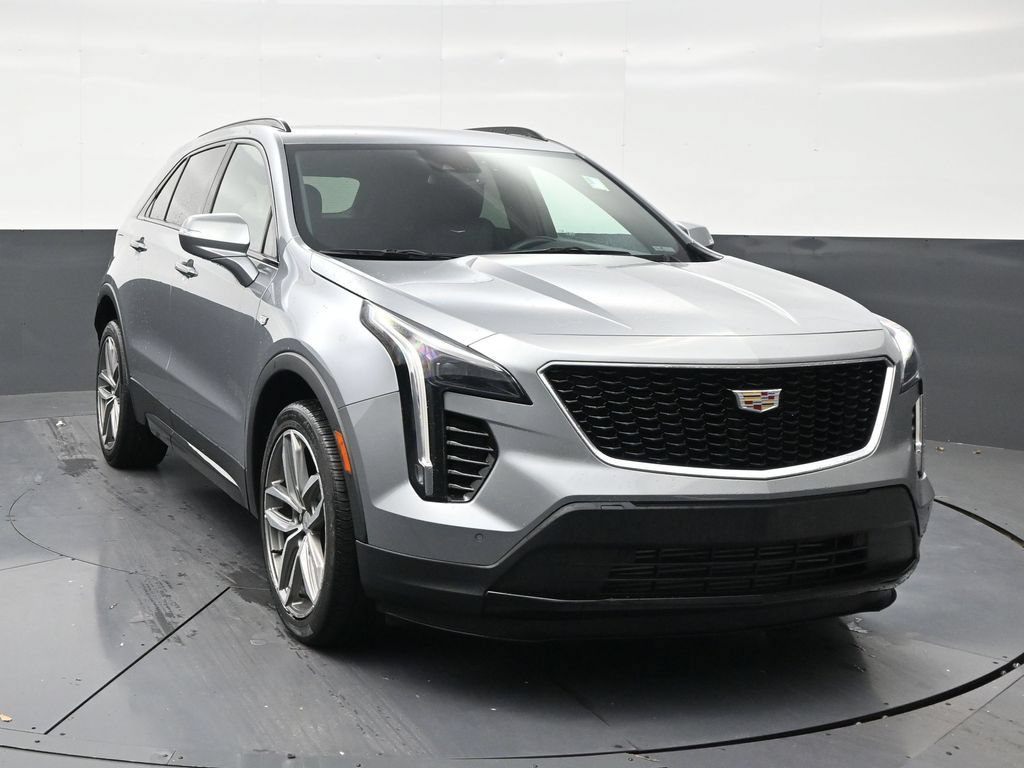 Used 2023 Cadillac XT4 Sport FWD image 7