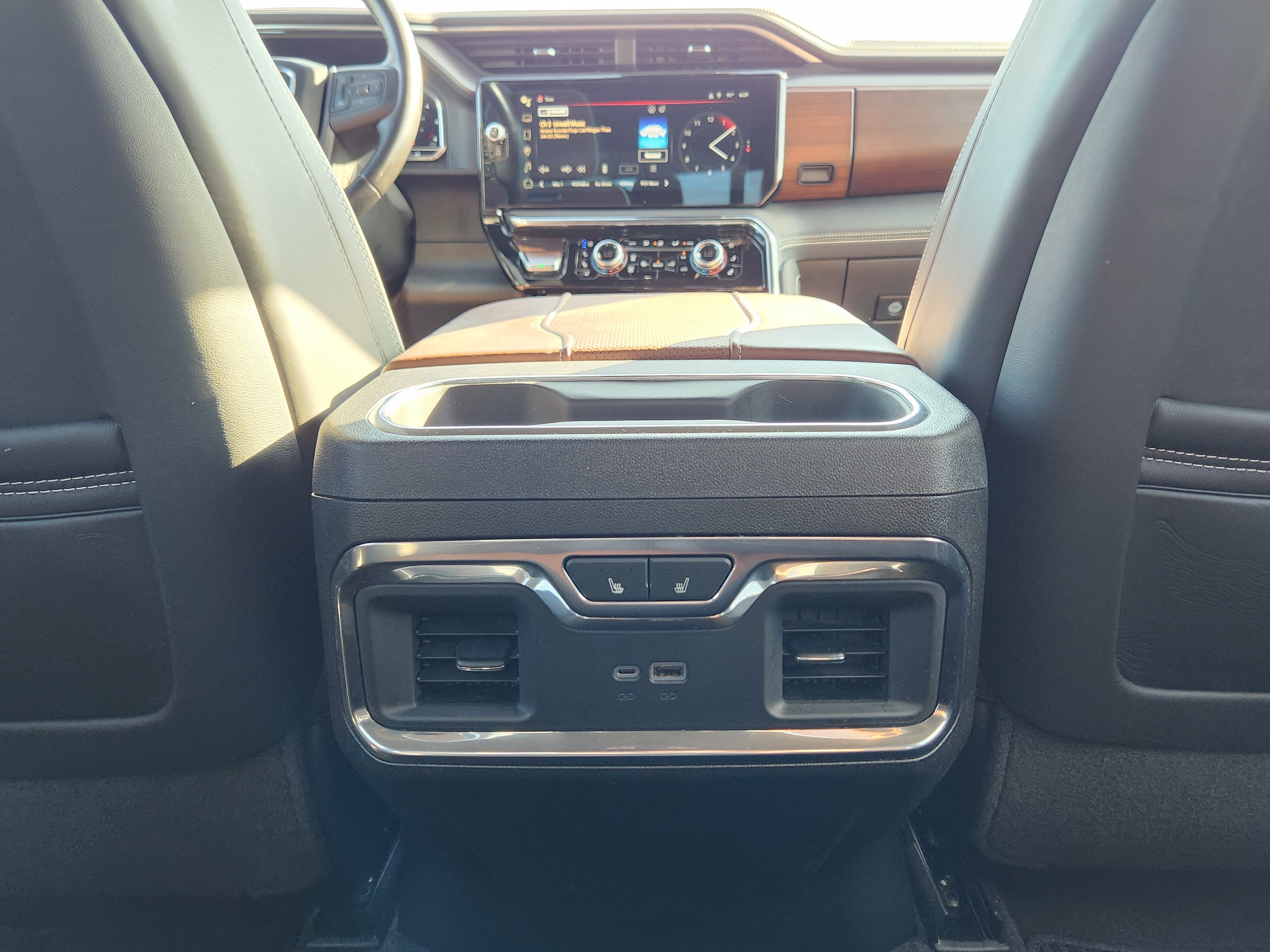 Used 2024 GMC Sierra 1500 Denali Ultimate image 13