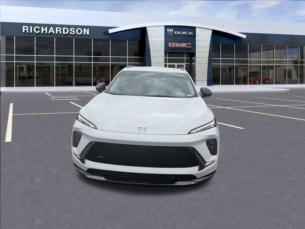 Used 2025 Buick Envision Sport Touring AWD/4WD image 3