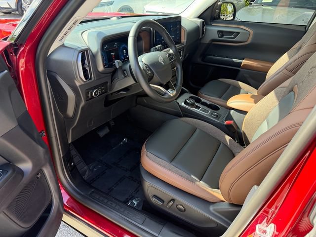 Used 2025 Ford Bronco Sport Outer Banks w/ Outer Banks Tech Package+ AWD/4WD image 13