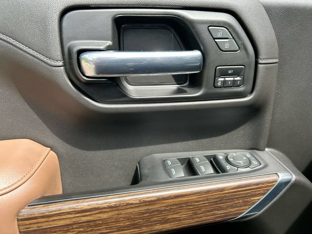 Used 2022 Chevrolet Silverado 1500 High Country AWD/4WD image 23