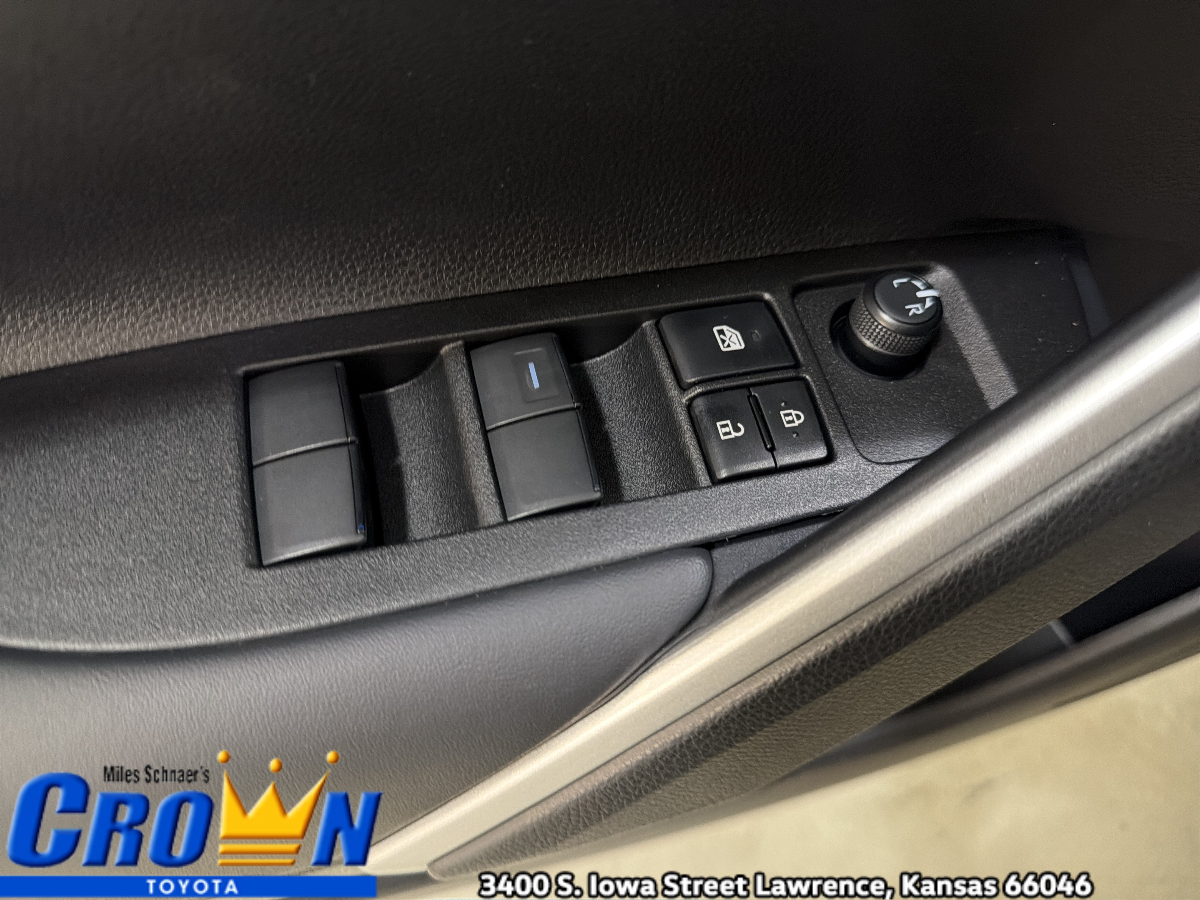 New 2026 Toyota Corolla Cross XLE AWD/4WD image 19