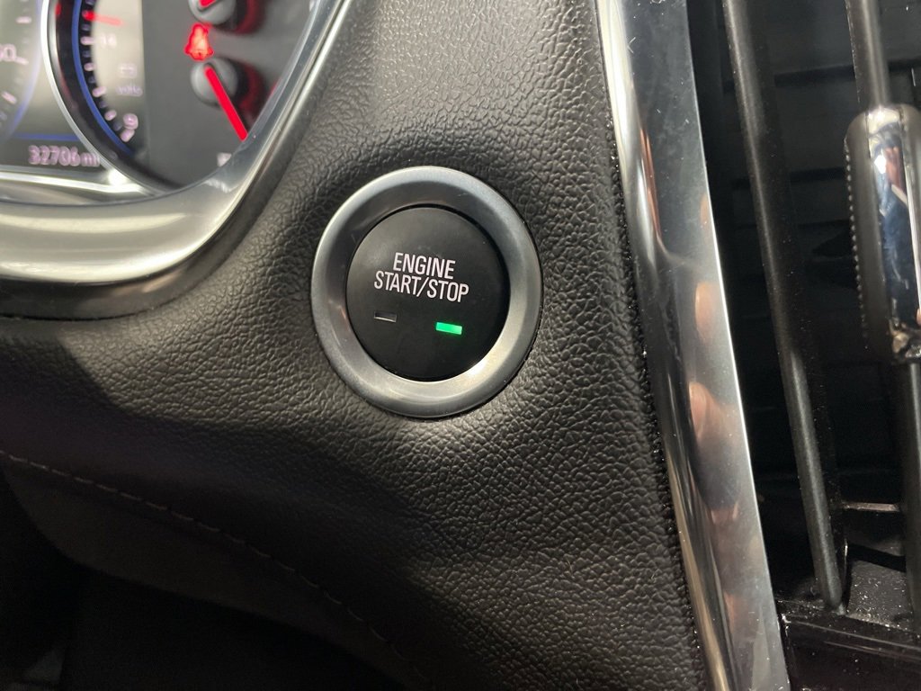 Used 2023 Chevrolet Traverse High Country image 24