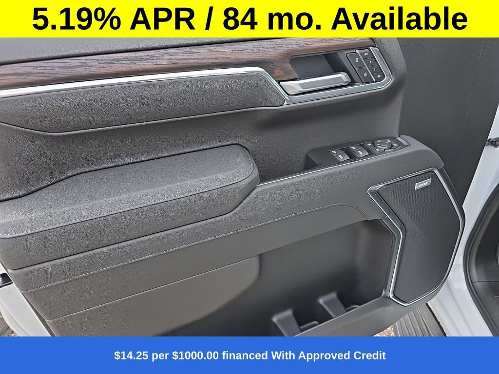 New 2026 GMC Sierra 1500 SLT image 17