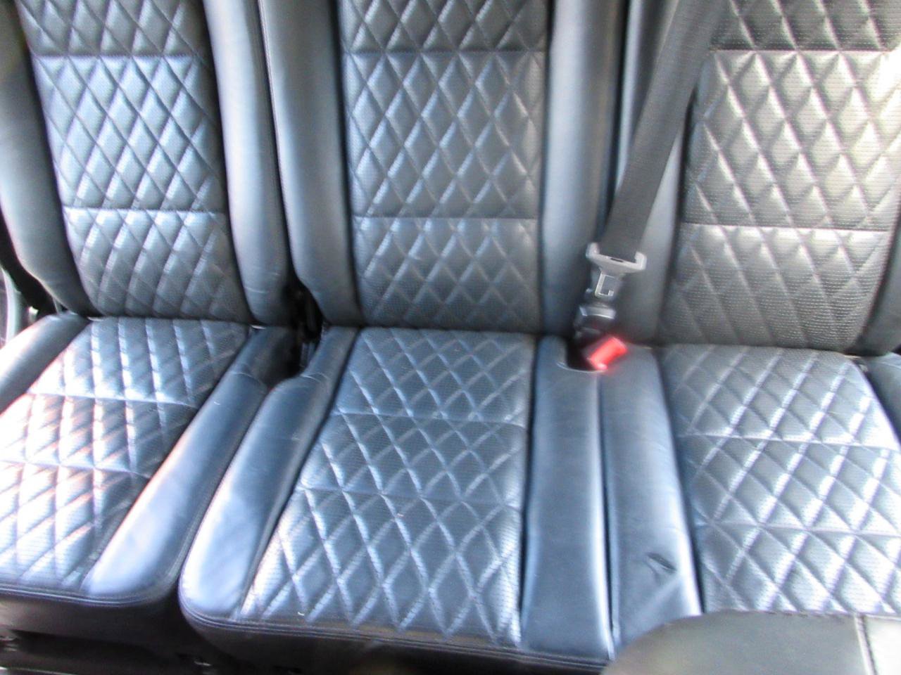 Used 2015 Mercedes-Benz G 63 AMG 4MATIC image 40